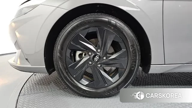 Hyundai Avante (CN7) id 3342767 из Кореи 15