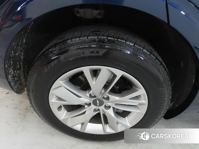 Genesis GV70 id 4600027 из Кореи 15