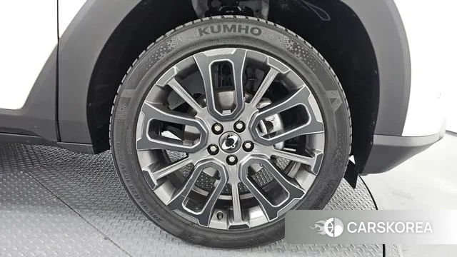 Ssangyong Torres id 3550254 из Кореи 15