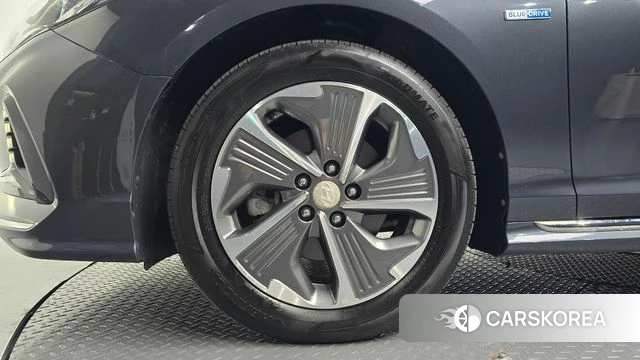 Hyundai Sonata New Rise Hybrid id 4930887 из Кореи 14