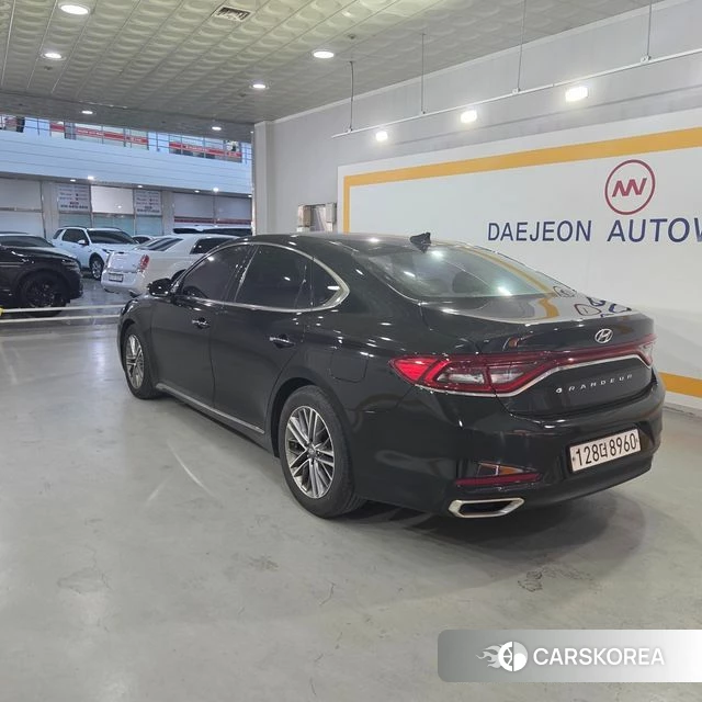 Hyundai Grandeur IG id 4305162 из Кореи 15