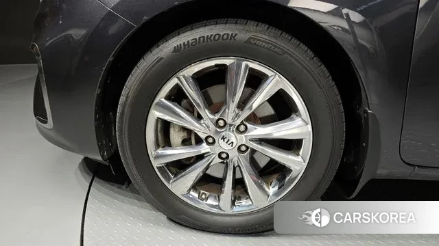 Kia The New Carnival id 3254156 из Кореи 15