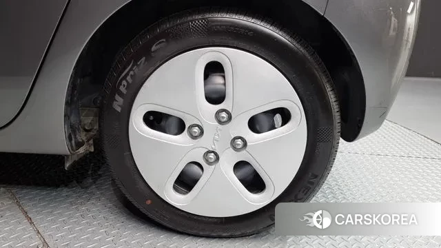 Kia The New Kia Ray id 3477338 из Кореи 15