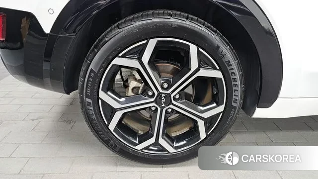 Kia Di Ol Nu Niro id 3539760 из Кореи 15