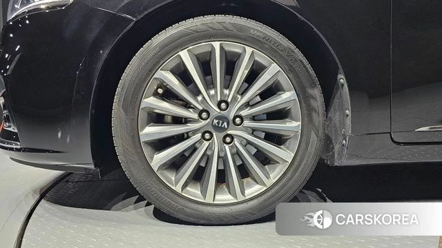 Kia Come New K7 id 3943076 из Кореи 15