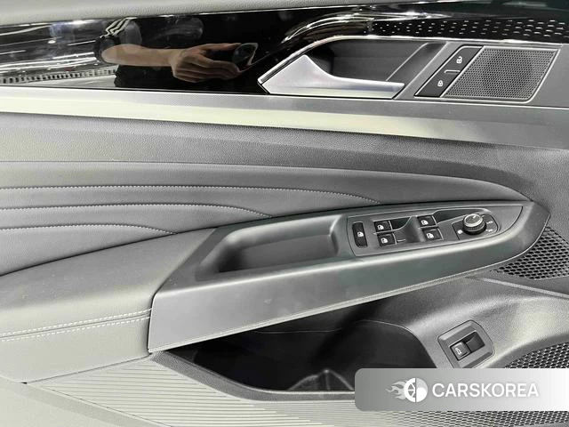 Volkswagen Passat id 4313353 из Китая 16