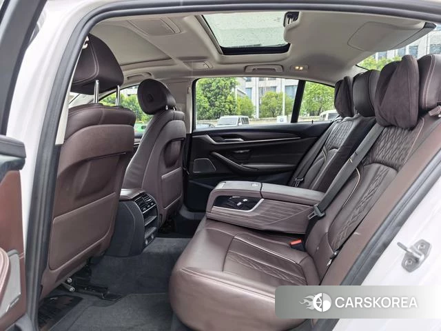 BMW 5 series id 4209947 из Китая 11