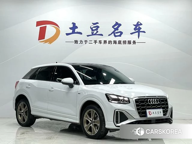 Audi Q2L id 4359319 из Китая 16