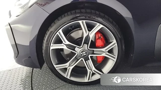 Kia Stinger id 3233557 из Кореи 15