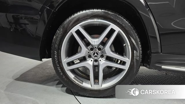 Mercedes-Benz GLS - Class X166 id 3894214 из Кореи 15