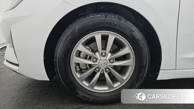 Hyundai The New Avante AD id 3682302 из Кореи 15