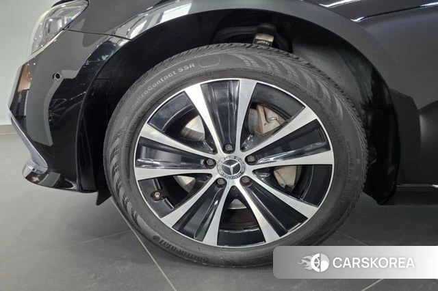 Mercedes-Benz E-Class W213 id 4716989 из Кореи 13