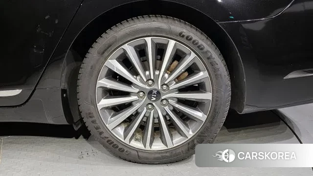 Kia Come New K7 id 3687554 из Кореи 15