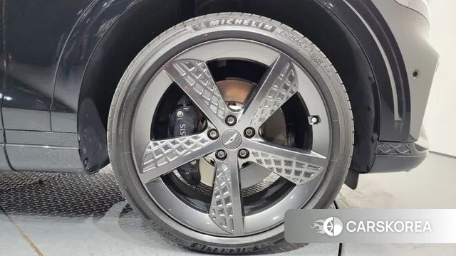 Genesis GV70 id 3538996 из Кореи 15