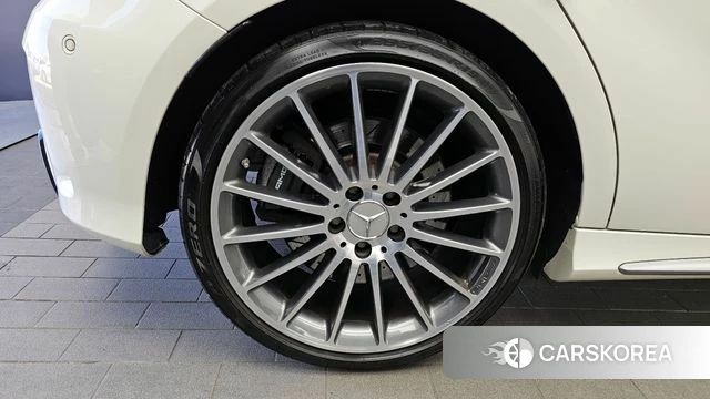 Mercedes-Benz A-Class W176 id 3905798 из Кореи 15
