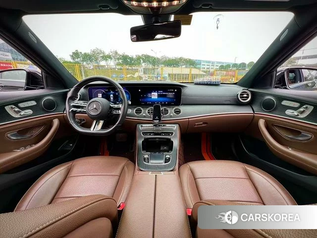 Mercedes-Benz E-class id 4297327 из Китая 9