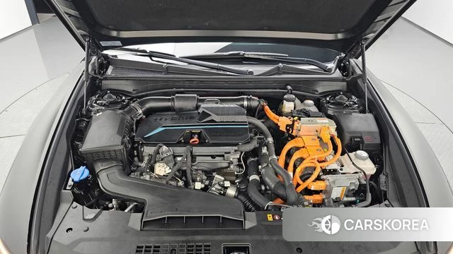 Hyundai Grandeur Hybrid (GN7) id 3826518 из Кореи 15