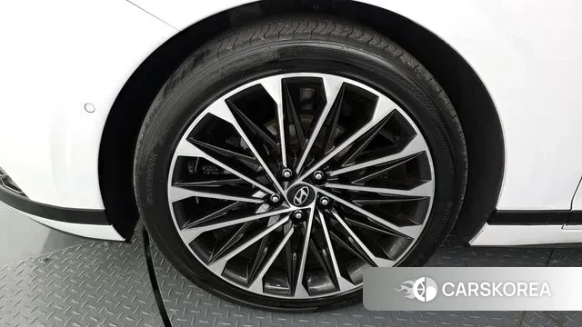 Hyundai Grandeur Hybrid (GN7) id 3502886 из Кореи 15