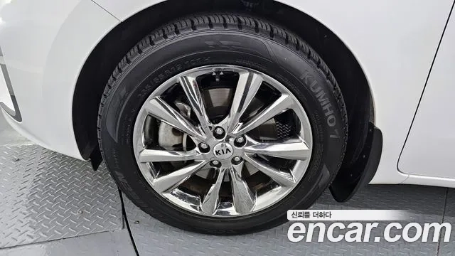 Kia The New Carnival id 2860209 из Кореи 15