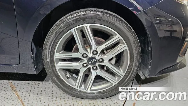 Kia Come New K3 id 2765193 из Кореи 15