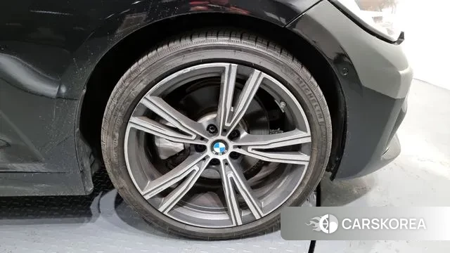 BMW 3 Series (G20) id 3422237 из Кореи 15