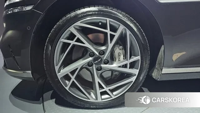 Genesis G90 (RS4) id 3267773 из Кореи 15