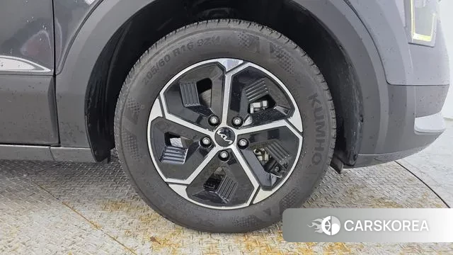 Kia Di Ol Nu Niro id 3752509 из Кореи 15