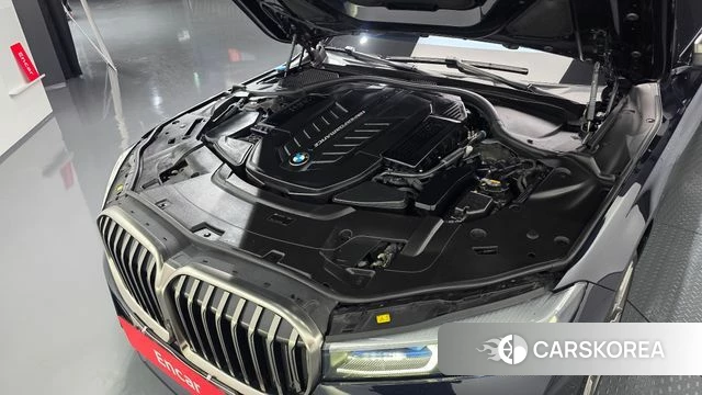 BMW 7 Series (G11) id 4476966 из Кореи 31