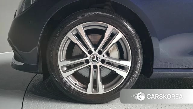 Mercedes-Benz E-Class W213 id 4572712 из Кореи 25