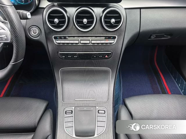 Mercedes-Benz Class C id 4262037 из Китая 8