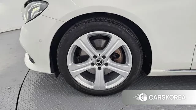 Mercedes-Benz E-Class W213 id 3779265 из Кореи 15