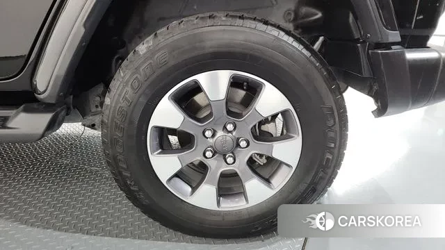 Jeep Wrangler (JL) id 3401828 из Кореи 15