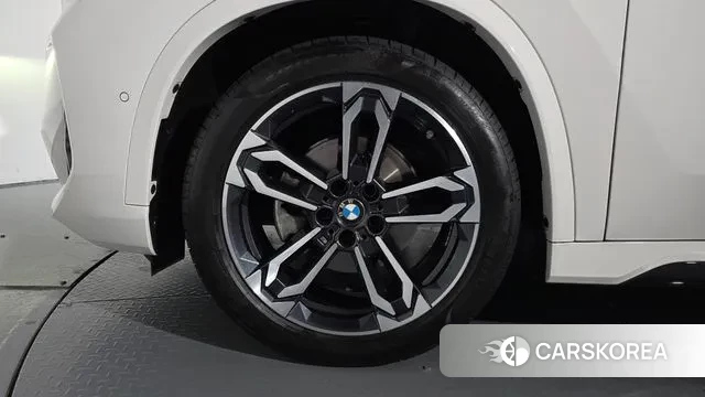 BMW X1 (U11) id 2905102 из Кореи 15