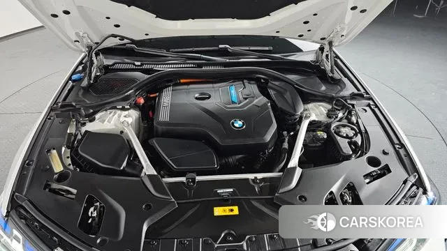 BMW 5 Series (G30) id 3493279 из Кореи 15