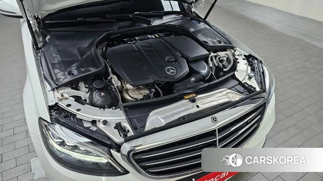 Mercedes-Benz C-Class W205 id 4562964 из Кореи 25