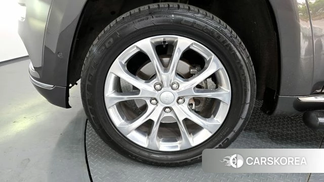 Jeep Grand Cherokee id 4180152 из Кореи 15