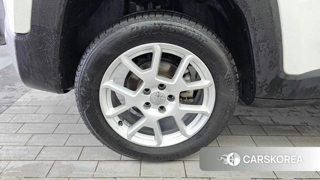 Jeep Renegade id 4604040 из Кореи 15