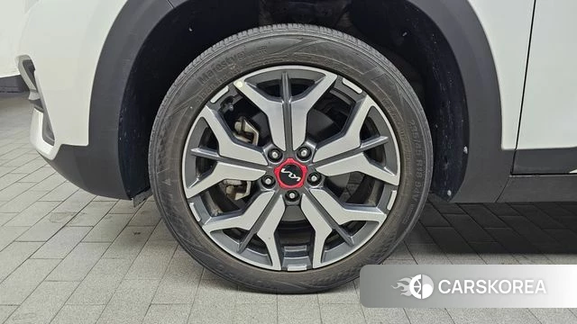 Kia Seltos id 4409610 из Кореи 15