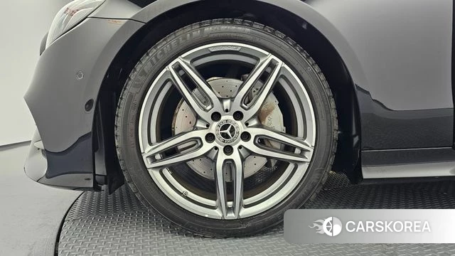 Mercedes-Benz E-Class W213 id 4899901 из Кореи 15