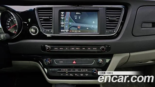 Kia All New Carnival id 2676443 из Кореи 15