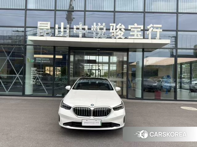 BMW i5 2024 Белый из Китая, фото 6