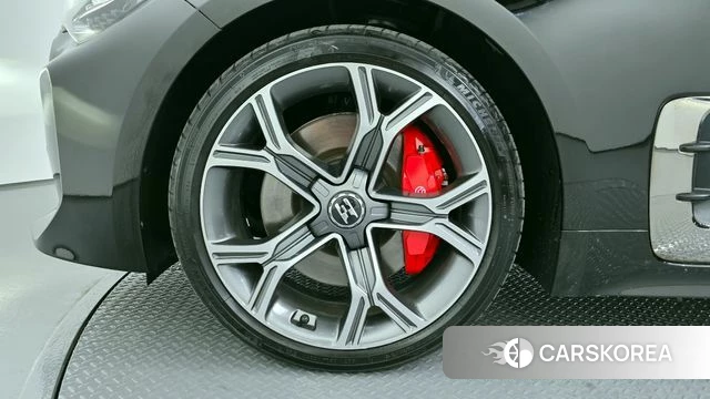 Kia Stinger id 3905589 из Кореи 15