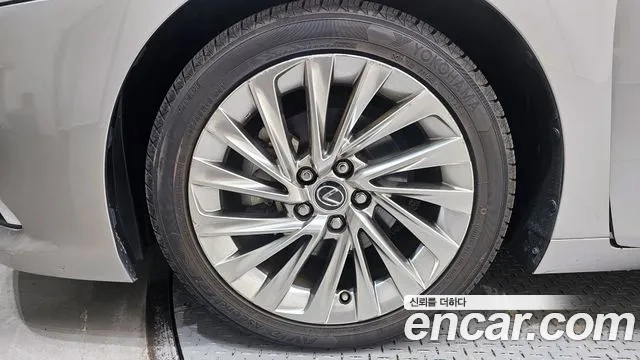 Lexus ES300h 7th generation id 2927602 из Кореи 15