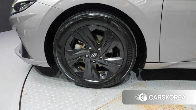 Hyundai Avante Hybrid (CN7) id 4550541 из Кореи 27