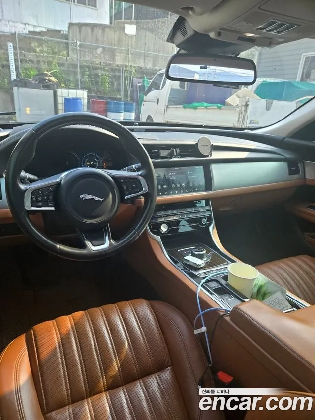 Jaguar XF (X260) 2018 Черный из Кореи, фото 6