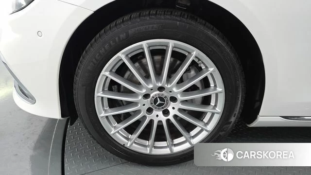 Mercedes-Benz E-Class W213 id 4636521 из Кореи 27