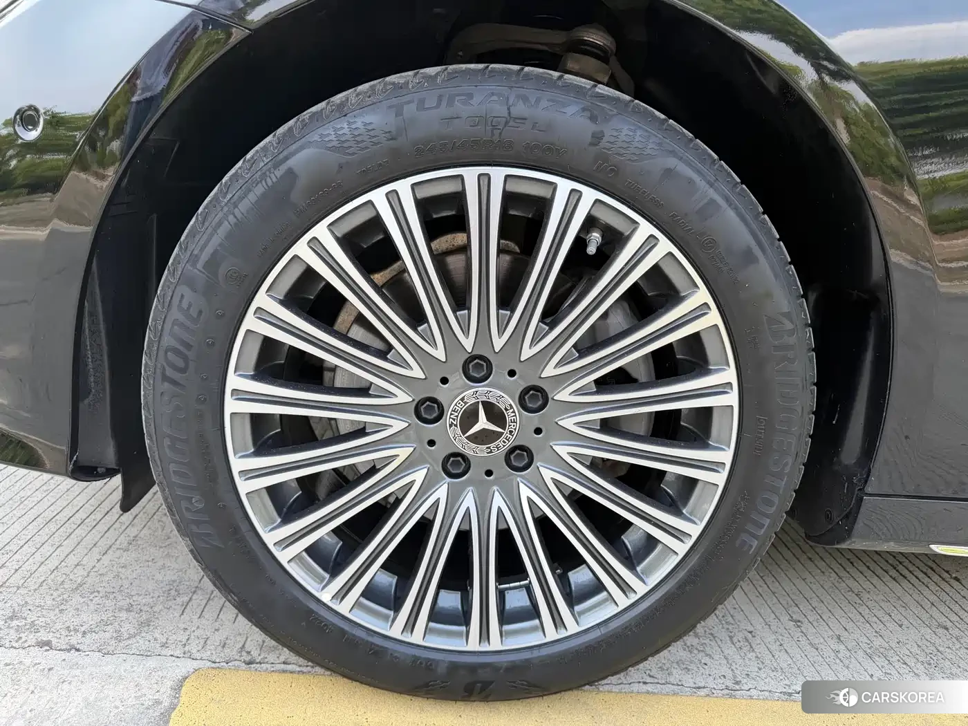 Mercedes-Benz E-Class id 4599778 из Китая 14