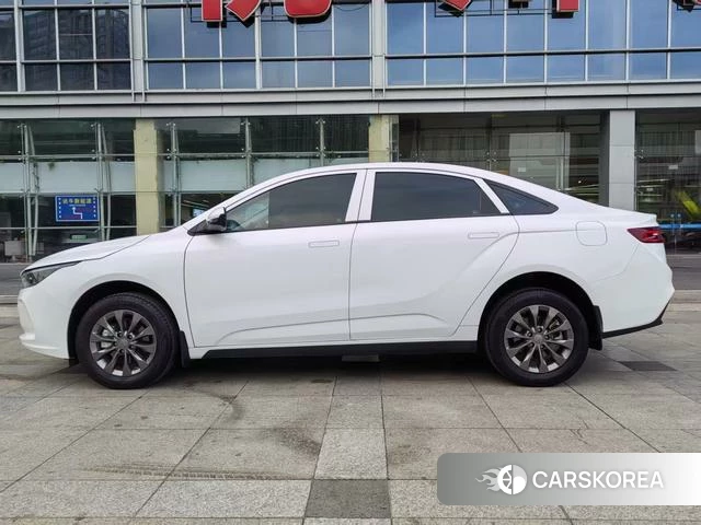 Geely Geometry A id 4212685 из Китая 12