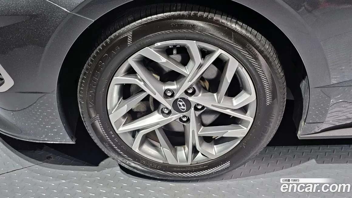 Hyundai Sonata (DN8) id 2089883 из Кореи 15