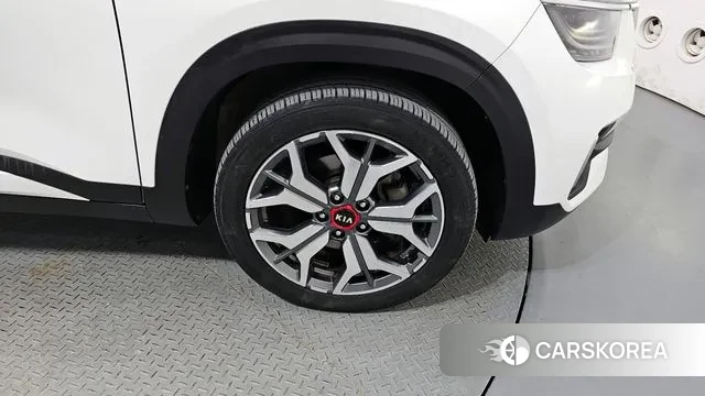 Kia Seltos id 3336233 из Кореи 15